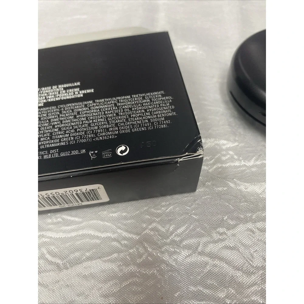 Mac Studio Tech Foundation 0.35‎ oz 100% AUTHENTIC, NC 44 Read Description